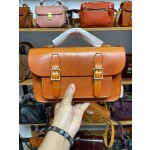 Handmade thickened oil-waxed vegetable-tanned leather messenger bag